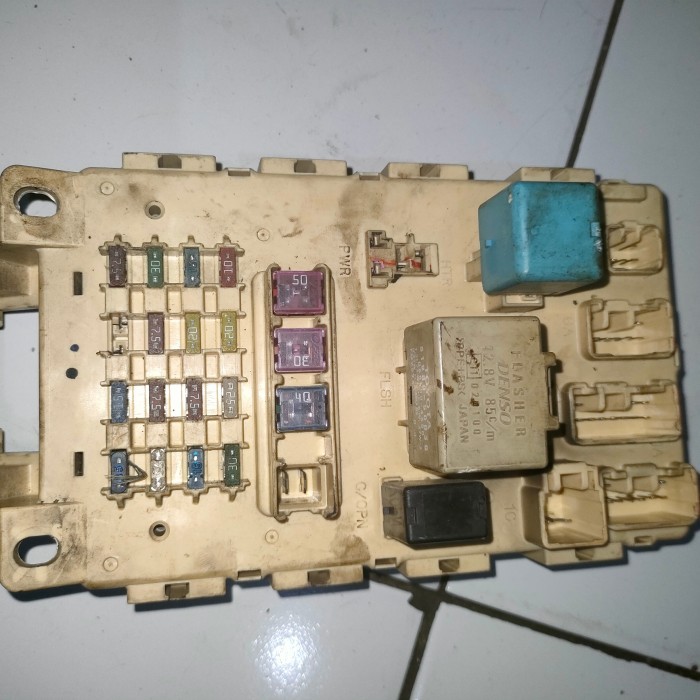 BCM box sekring dalem vios limo gen1