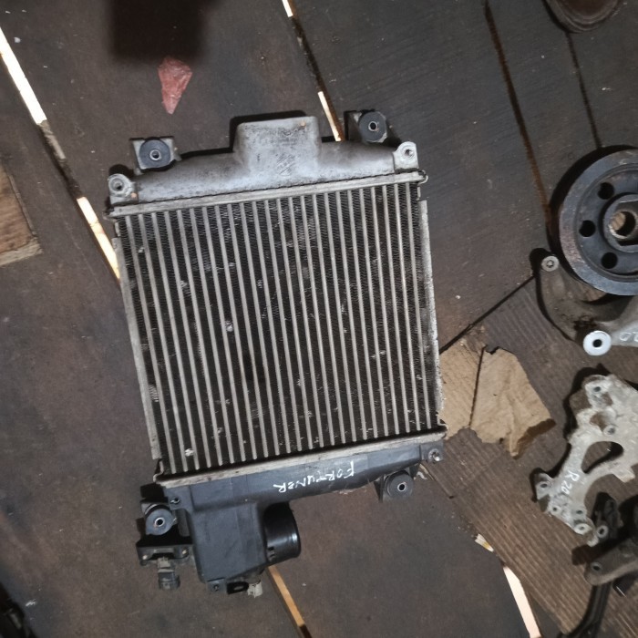 intercooler Hilux fortuner original