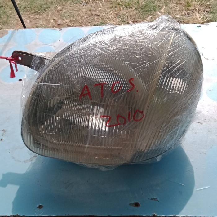 Headlamp Lampu depan Hyundai ATOZ 2010-2011 ( KIRI )