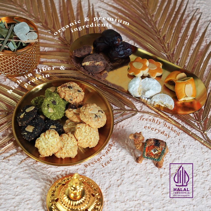 

PROMO !!! SALE TERLARIS HAMPERS LEBARAN / HAMPERS IDUL FITRI - SPECIAL KUE KERING (4 JARS) READY