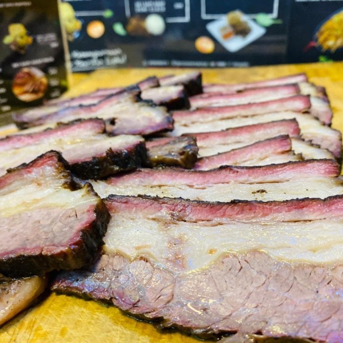 

Sei Sapi Asap Brisket Lengkap Dengan Sambal 500Gram (Smoked Brisket)
