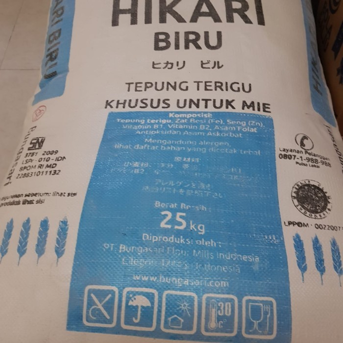 

BARANG TERLARIS terigu hikari biru 25 kg