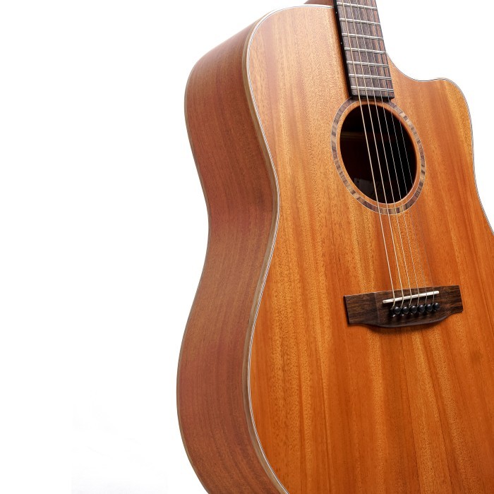 Genta Guitar D 440 C