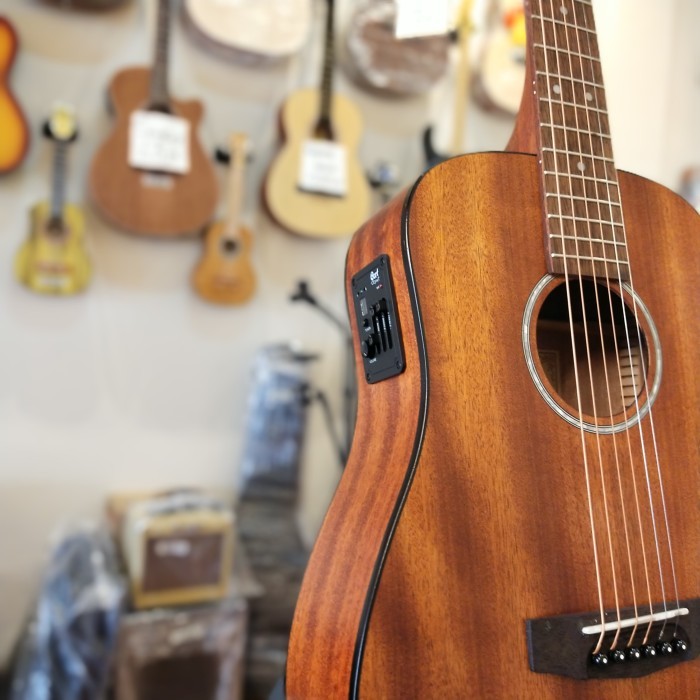 Cort AD Mini ME OP Mahogany