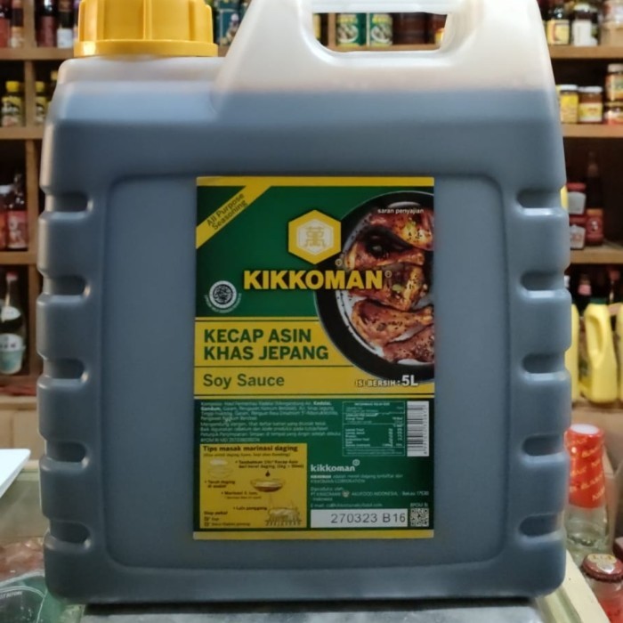 

Kikkoman Kecap Asin Khas Jepang/ Soy Sauce 5Liter