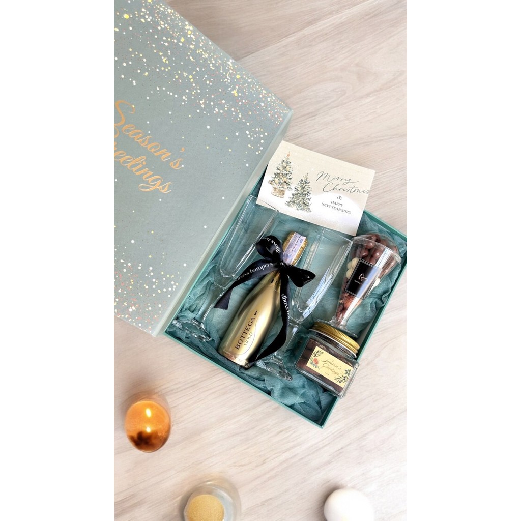 

Wine Package / Hampers Natal/Ready Stock/Hampers Xmas/ Christmas Hampers