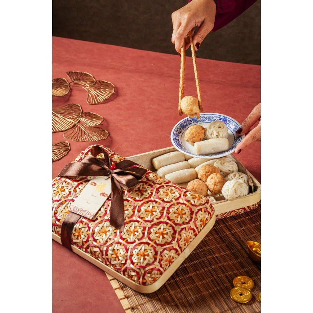 

Paket Kebersamaan Cny Imlek / Hampers Imlek Cny / Hampers Pempek Cny