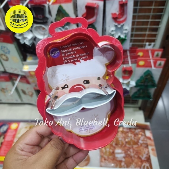 

TERLARIS WILTON CHRISTMAS SANTA FACE METAL COOKIE CUTTER