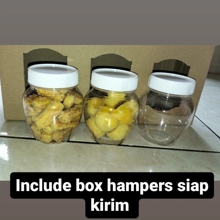 

New! PAKET HAMPERS LEBARAN ISI KASTENGEL NASTAR DAN PUTRI SALJU Idul Fitri