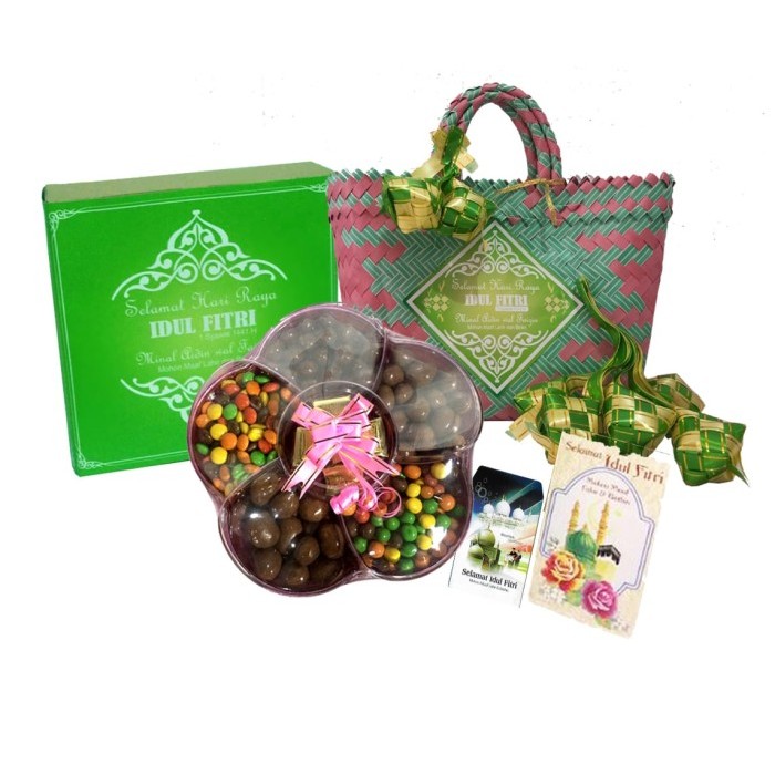 

New! Coklat Delfi Mede Almound Paket Lebaran FREE TAS ANYAMAN AMPLOP 10 Idul Fitri