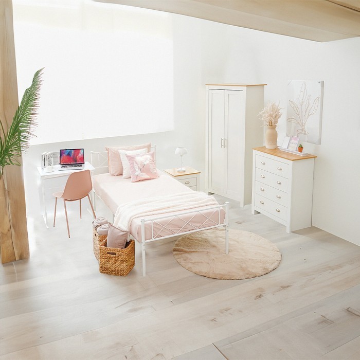 Informa Larson Tempat Tidur Metal Bed Ranjang Kasur Perabot Tidur Furniture Kamar Tidur