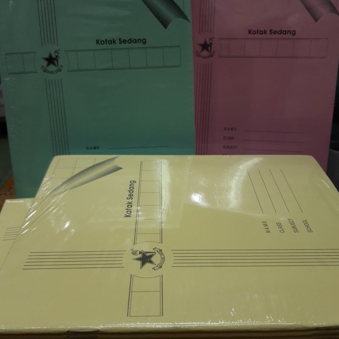 

BERKUALITAS BUKU KOTAK (KOTAK SEDANG) /1 PAK (10 BUKU) KODE 217