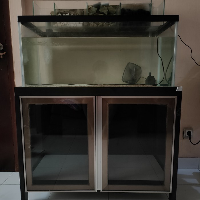 aquarium nisso bahari