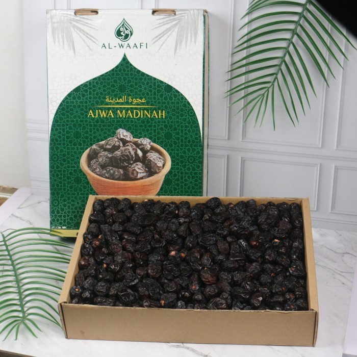 

Kurma Ajwa Baraka Almadinah 5 Kg - Ajwa Madinah