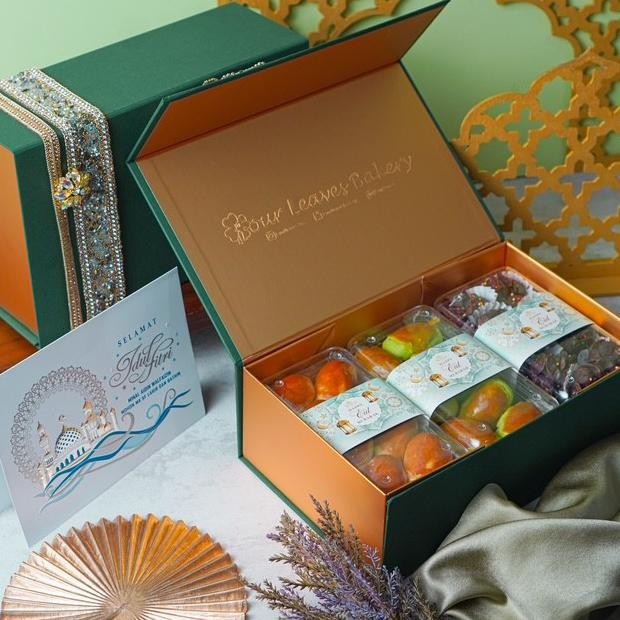 

Super Promo!, Hampers Deluxe / Parcel Lebaran / Adil Fitri / 3 Toples / Kue Kering