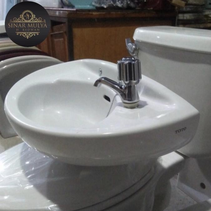 Wastafel Toto L34 Full Set