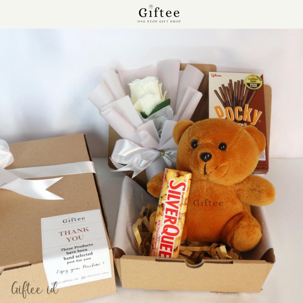 

ORIGINAL HAMPERS BONEKA SIMPLE COKELAT BUNGA SNACK KADO VALENTINE HADIAH GIFT BOX ULTAH ULANG TAHUN BIRTHDAY WISUDA GRADUATION SEMPRO SIDANG ANNIVERSARY CEWEK WANITA TEMAN PACAR SOUVENIR MURAH HAMPERS VALENTINE HARI KASIH SAYANG PASANGAN PACAR BY GIFTEE
