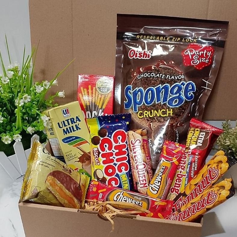 

SALE Hampers coklat snack box hadiah ulang tahun hari guru valentine graduation kelulusan anniversary lebaran natal dfg-88