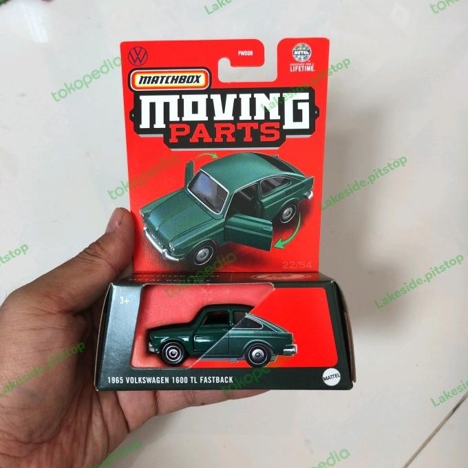 Matchbox Volkswagen 1600 TL Fastback Hijau Moving Part