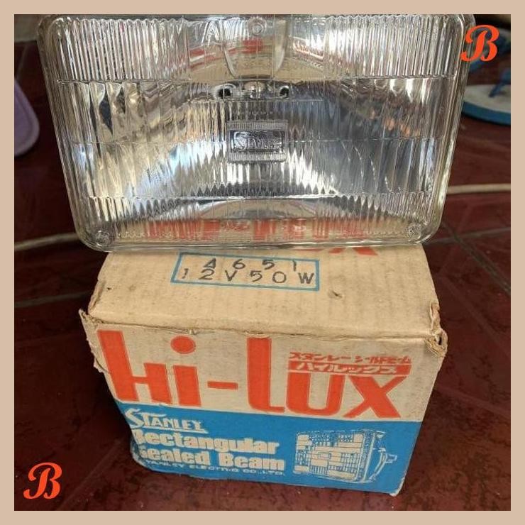 [TSD] LAMPU SEALED BEAM KOTAK KECIL 12V KAKI 2 STANLEY