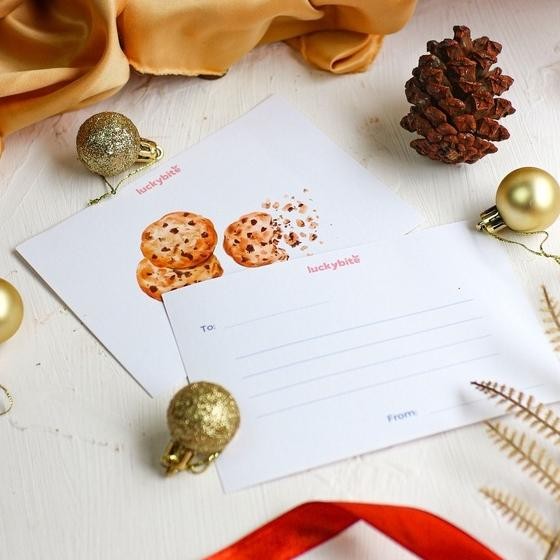 

Hampers / Gift Box / Kado - Oatmeal Cookies 2 Jar + FREE Greeting Card + Pita + Bubble Wrap | LUCKYBITE