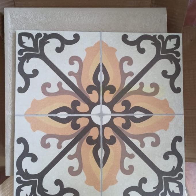 Pesanan Granit dGaudy Vitico/GTA332726R/Keramik Batik/Lantai Motif GOL