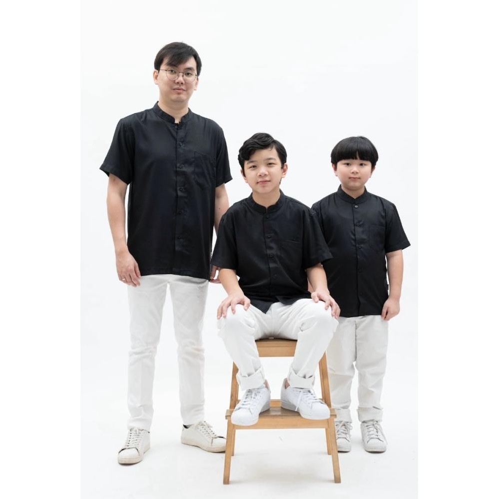 KEMEJA KERAH KOKO LENGAN PENDEK TOYOBO COUPLE ANAK-AYAH / WARNA HITAM BAJU KOKO LEBARAN 2025 MUSLIM 