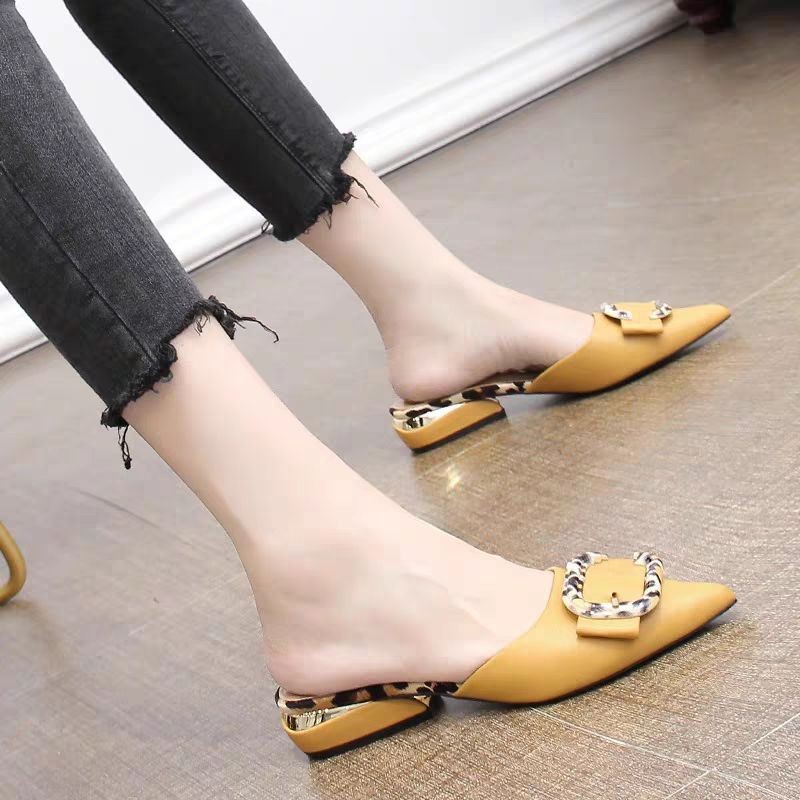 Sandal Jari Runcing untuk Wanita, Sandal Setengah Baru, Sepatu Santai, Sandal Gaya Chanel Datar Serb