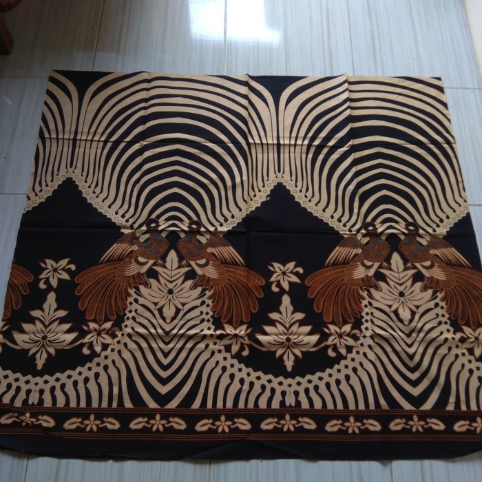 Kain Batik Sogan Solo