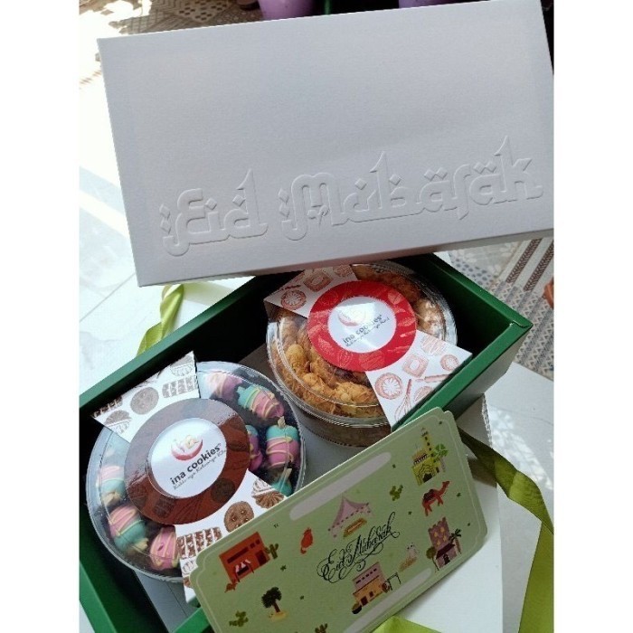 

HAMPERS PARCEL INA COOKIES ISI 2 REGULAR