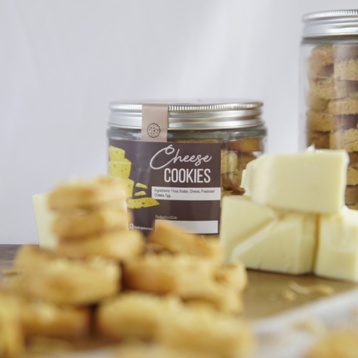 

KASTENGLES COOKIES (KECIL 400GR)