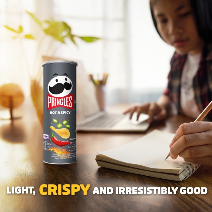 

[CARTON DEALS] PRINGLES HOT SPICY KERIPIK 102GR (12 PCS)