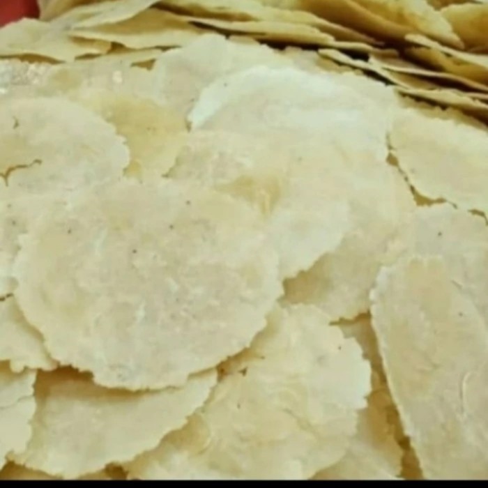

EMPING MELINJO ORIGINAL SUPER KWSLITAS EXPORT/MENTAH KERING 1KG