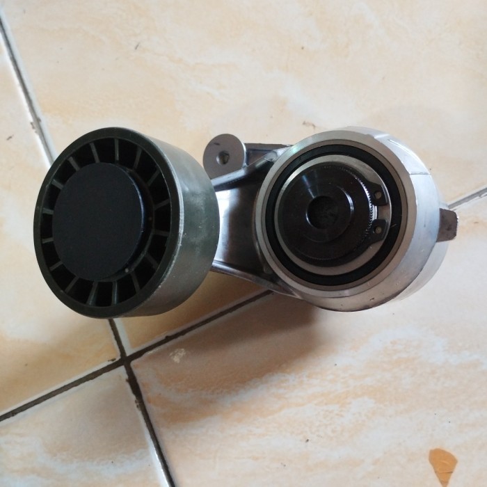 Tensioner Fan Belt W124 300 M103