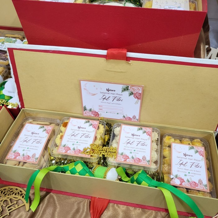

PAKET DEKORASI LEBARAN IDUL FITRI HAMPERS PARCEL HADIAH KUE KERING 114