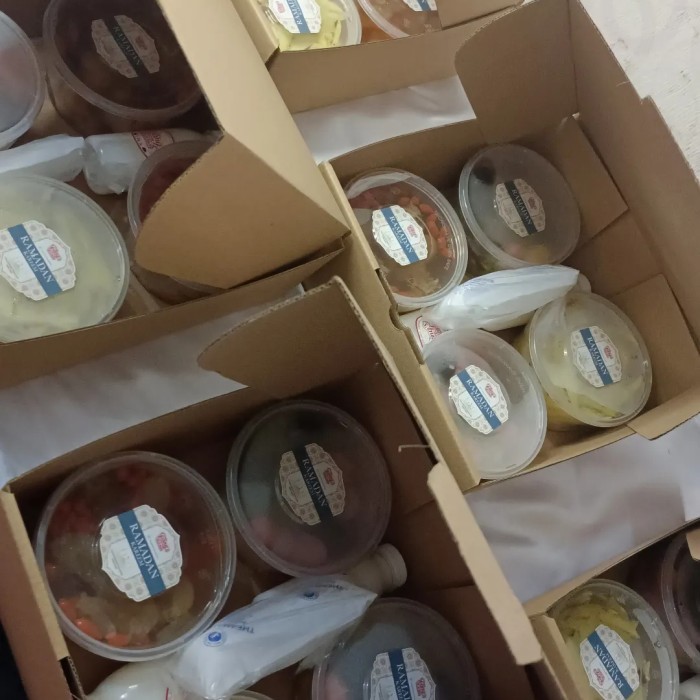 

RAMADHAN KAREEM HAMPERS 4 VARIAN