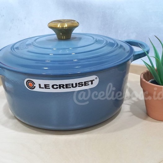 Le creuset original ROUND DUTCH OVEN 24cm