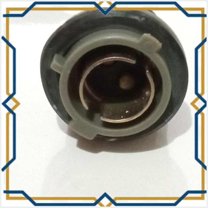 [SYS] FITTING / SOKET LAMPU SEIN DEPAN ISUZU PANTHER KOTAK / PICKUP