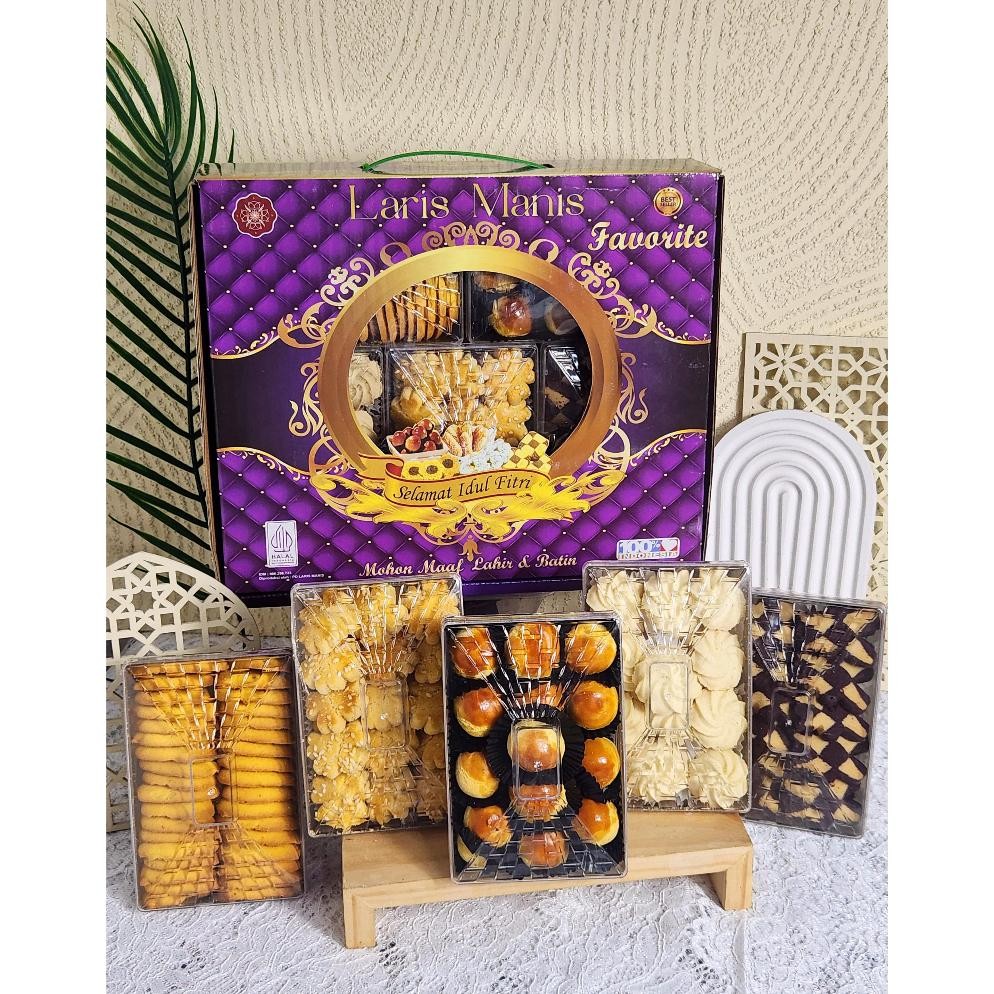

fg-7 HAMPERS PAKET KUE LEBARAN - 'FAVORITE COOKIES by Laris Manis Original