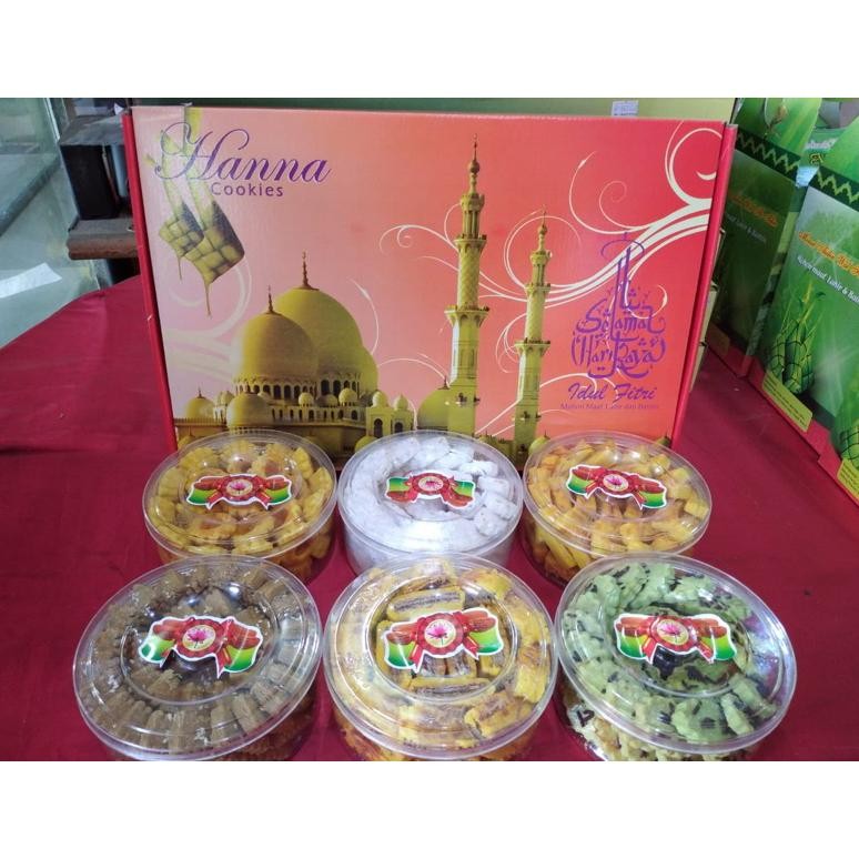 

AURORAE KUE KERING HANNA ISI 6 TOPLES BANDUNG / KUE KERING LEBARAN IDUL FITRI MURAH PAKET HAMPERS LEBARAN BANDUNG