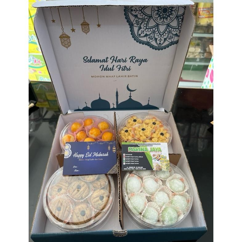 

Hampers Lebaran | Premium Cookies | Paket Kue Lebaran | Khas Kota Malang Terlengkap Dan Termurah