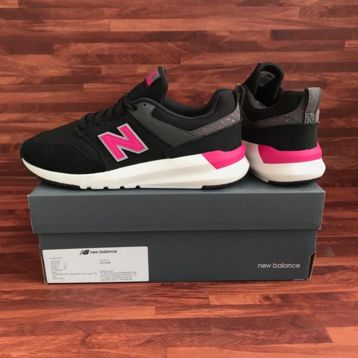 New Balance Women Sneakers 009 Black Pink Original Bnib Resmi
