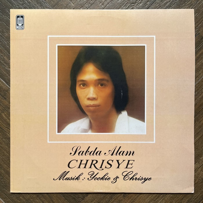 Piringan hitam vinyl chrisye sabda alam