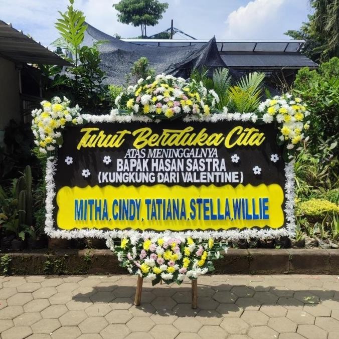 Siap Kirim karangan bunga papan ucapan duka cita bandung
