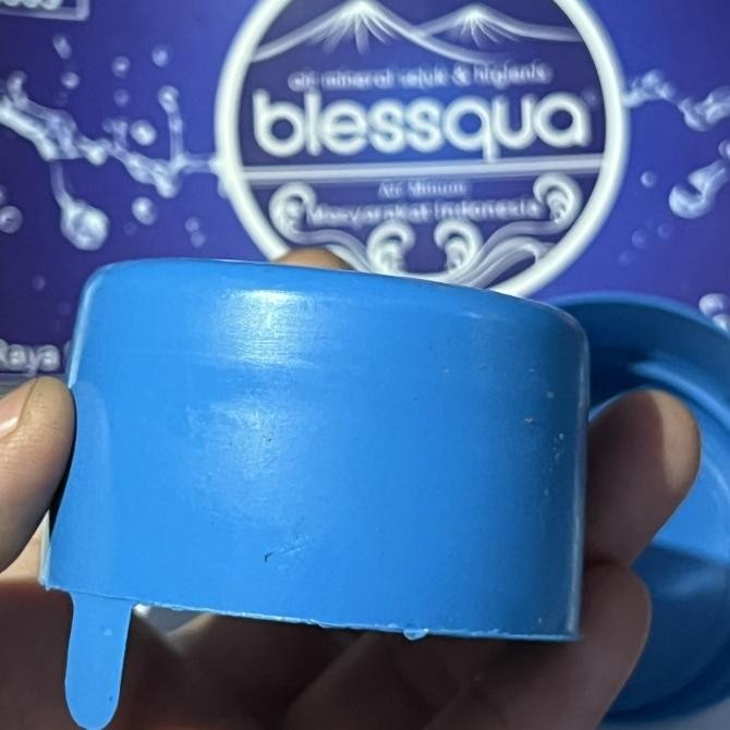 Tutup Galon Air Isi Ulang Tinggi Biru Biasa Polos 998 pcs