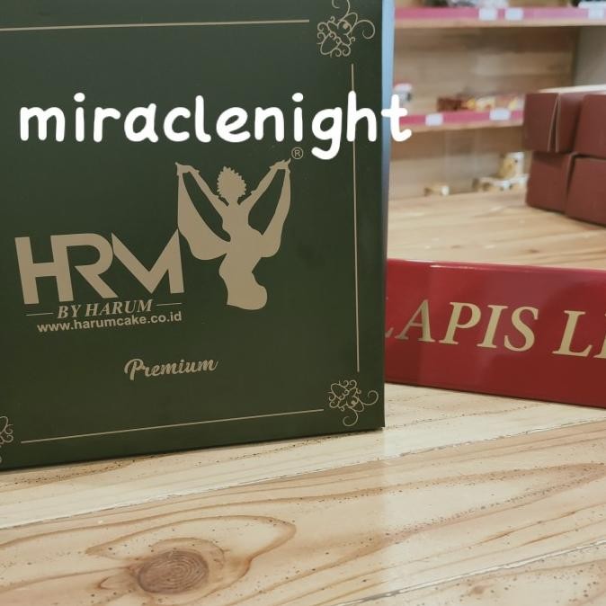 

Terlaris Lapis Legit Harum Bali Premium Rasa Original Ready Stok