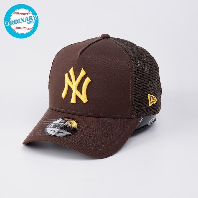 Topi New Era Original New York Yankees Trucker Color Brown koko