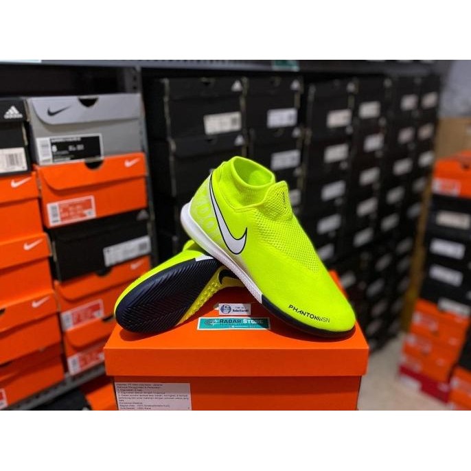 Sepatu Futsal Nike Phantom VSN Academy DF IC Volt White AO3267-717 Ori