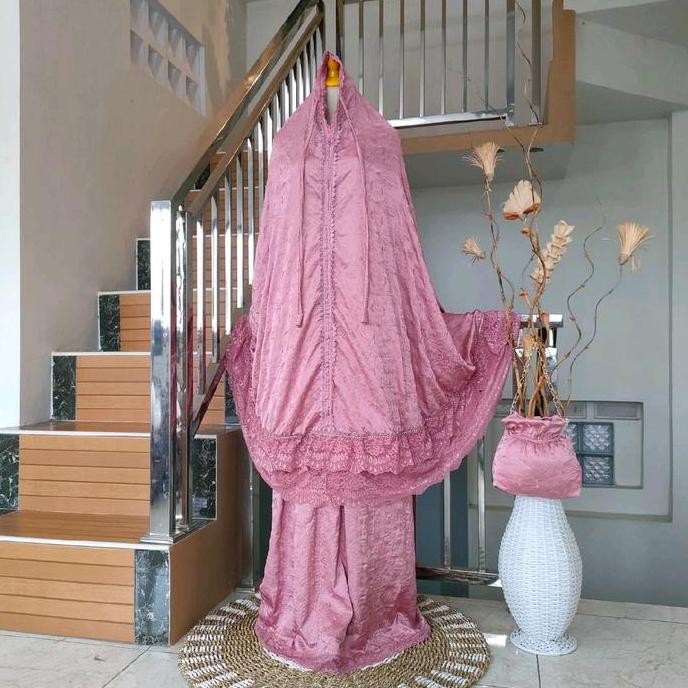 Murah Mukenah Sutra Paris  Renda Mawar Full Bordir Bunga Mukena Mewah Cantik Kain Lembut Nyaman Di P