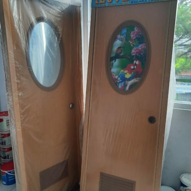 Terlaris Pintu Kamar Mandi Kaca Bulat Plastik Pvc Bahan Tebal Iluva Lengkap Dengan Kusen/ Pintu Toil